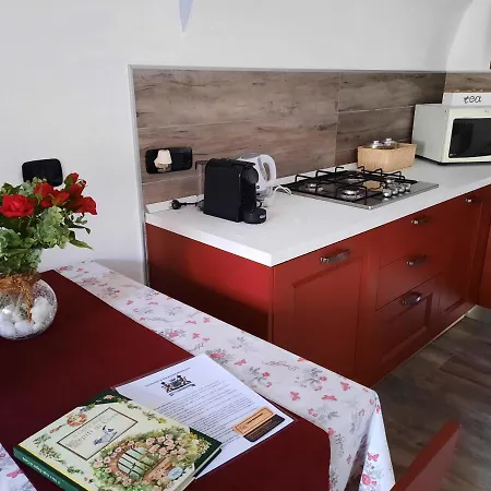 Antica Canonica Di Casa Bernardi Appartamento *