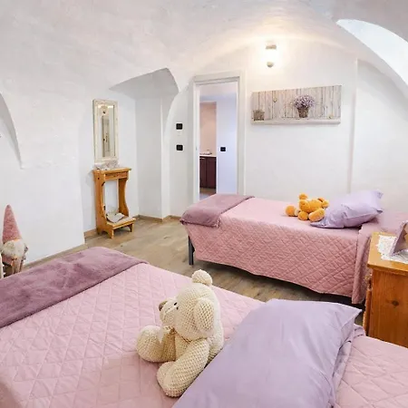 Antica Canonica Di Casa Bernardi Appartamento *