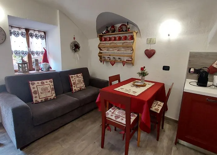 L'antica Canonica Di Casa Bernardi, Terrazzo Wi-fi Petfriendly Con Area Cani *
